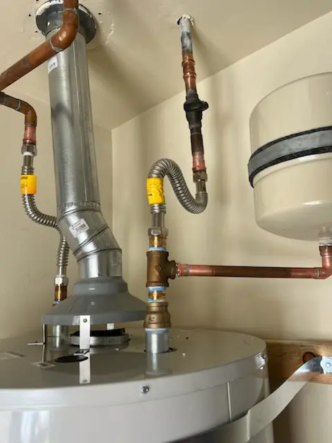 Water heater installation and plumbing repair in Royal Ridge